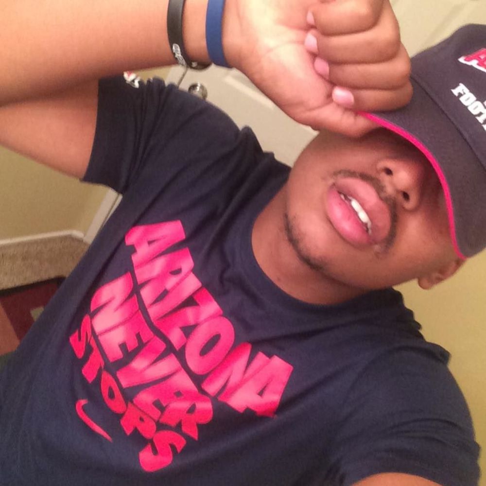 Meet your Posher, Lee